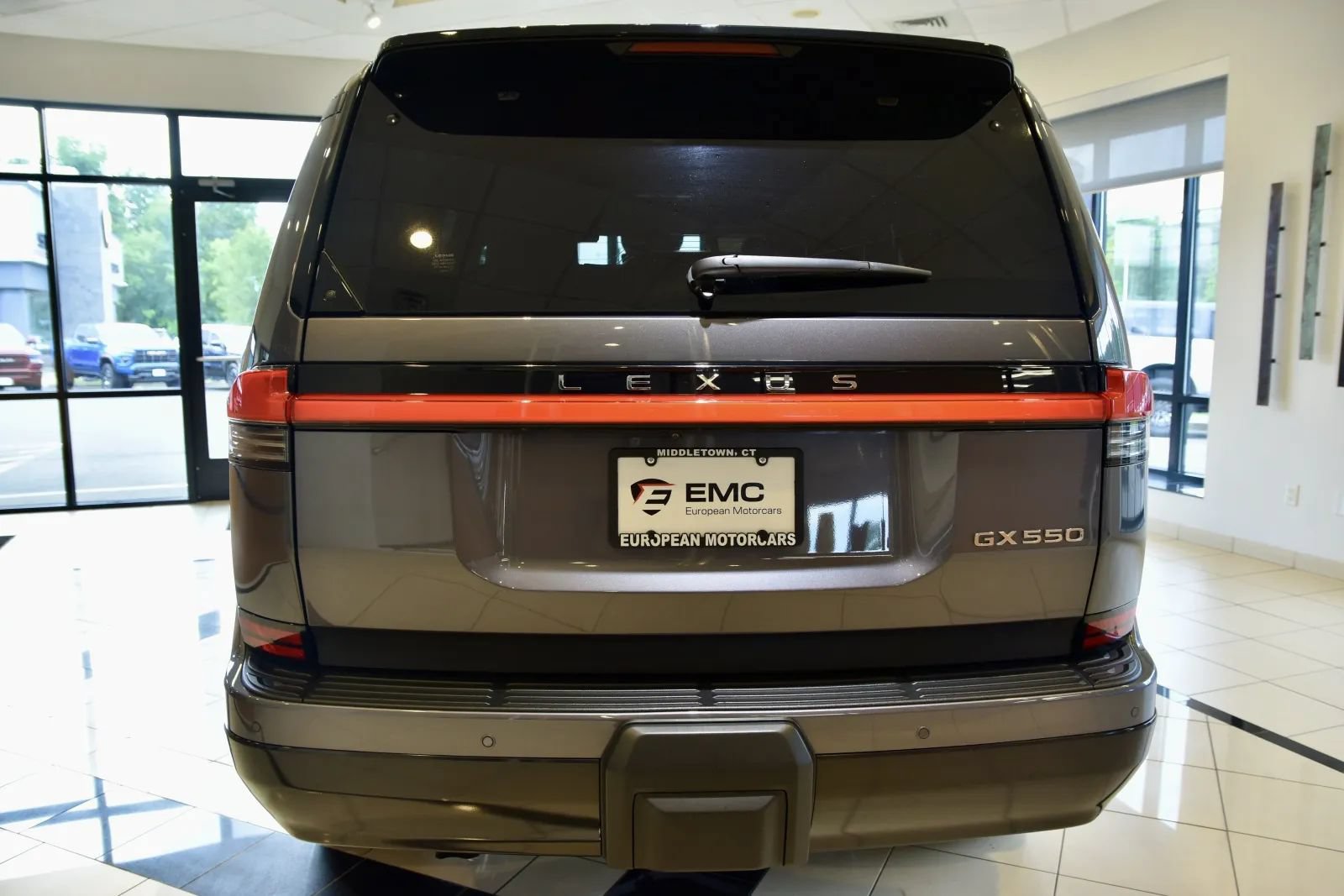 Used 2024 Lexus GX 550 w/ Accessory Package (Z1) AWD/4WD image 5