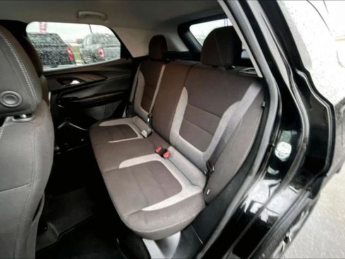 Used 2025 Chevrolet TrailBlazer LT image 26