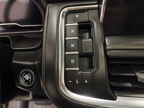 Used 2023 GMC Yukon AT4 AWD/4WD image 20