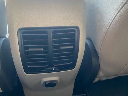 Used 2018 Ford Escape SEL AWD/4WD image 21