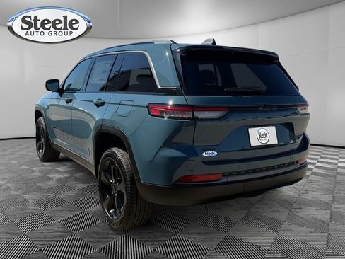 New 2026 Jeep Grand Cherokee Limited w/ Limited Altitude Package image 3