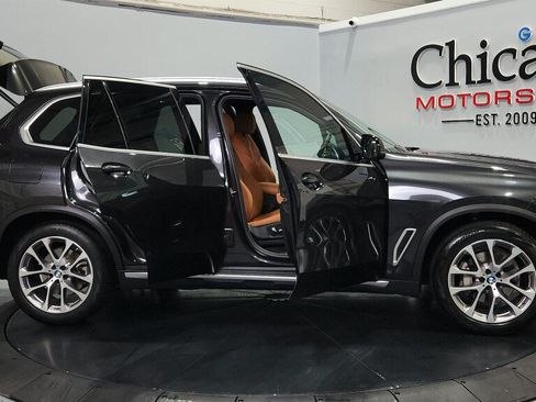 Used 2022 BMW X5 xDrive40i w/ Executive Package AWD/4WD image 15