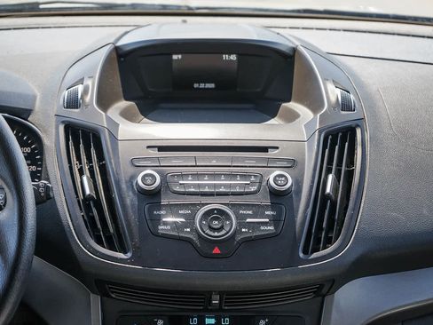 Used 2018 Ford Escape SE image 13