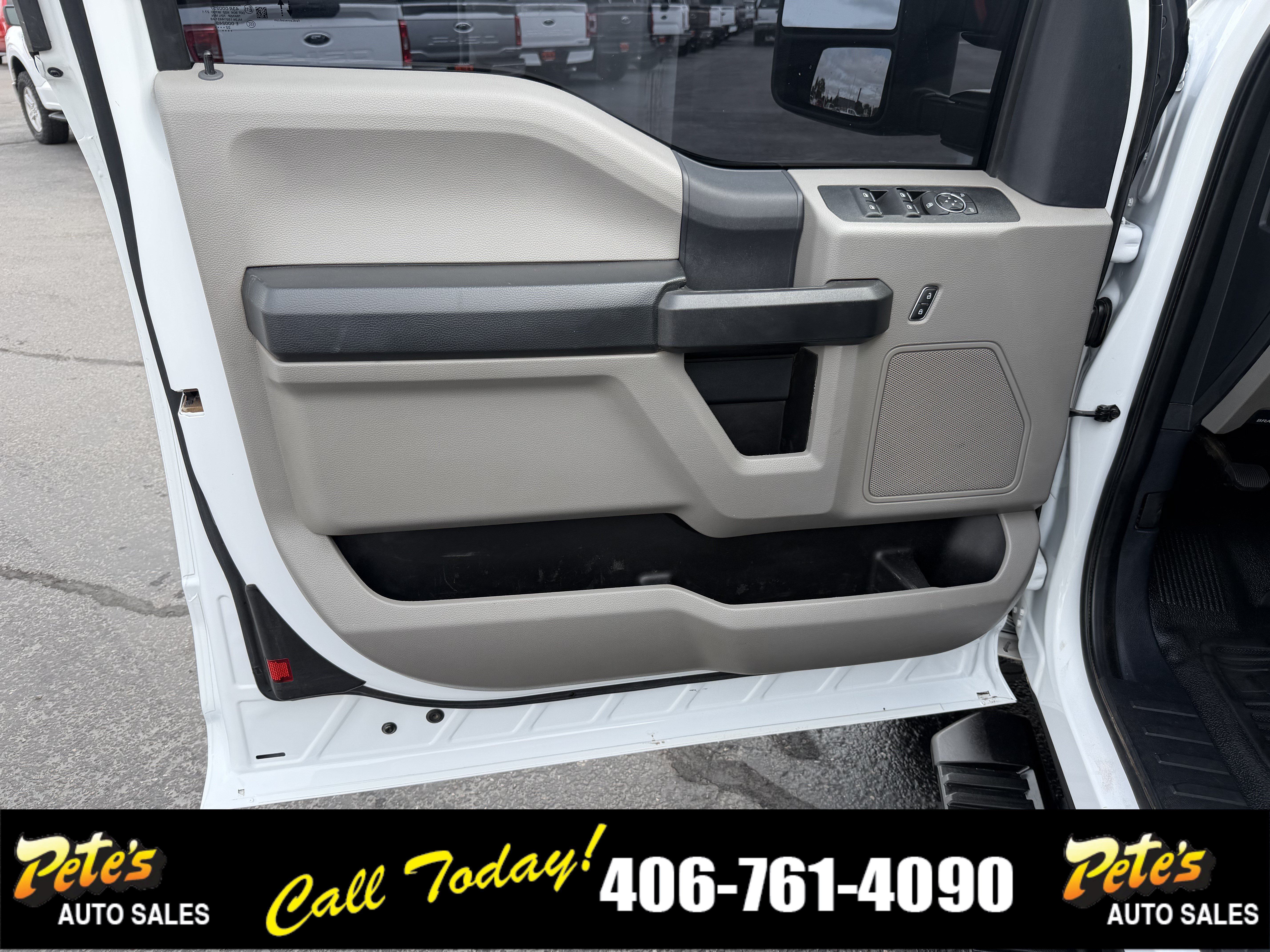 Used 2022 Ford F350 XL w/ Power Equipment Group AWD/4WD image 31