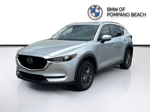 Used 2020 MAZDA CX-5 Touring FWD image 3
