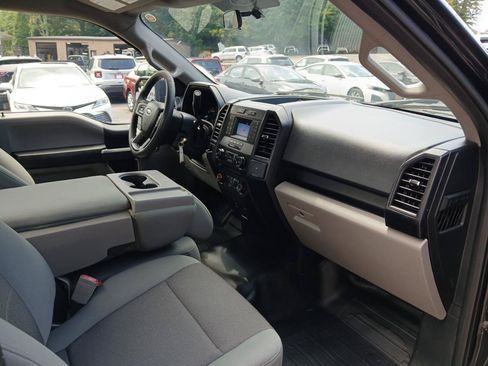Used 2018 Ford F150 XL w/ Equipment Group 101A Mid RWD image 12