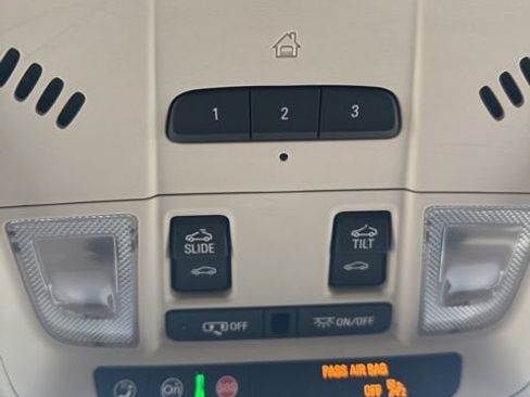 Used 2023 GMC Acadia Denali w/ Trailering Package image 31