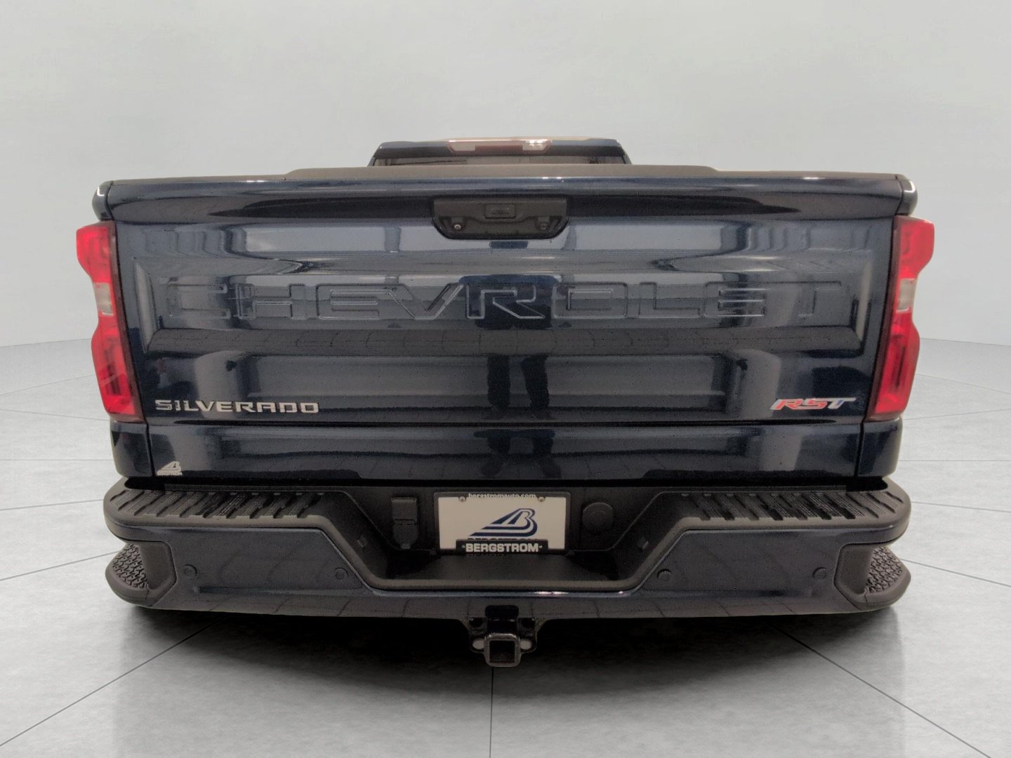 Certified 2022 Chevrolet Silverado 1500 RST w/ Convenience Package II AWD/4WD image 24