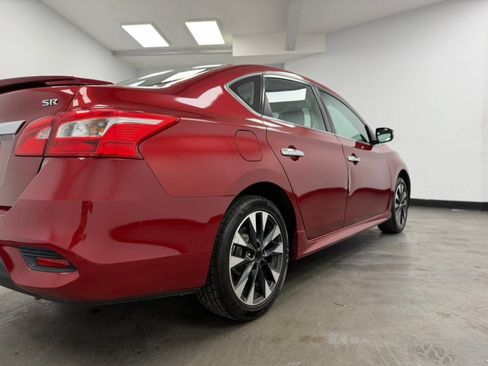 Used 2019 Nissan Sentra SR w/ Premium Package (SR) FWD image 20