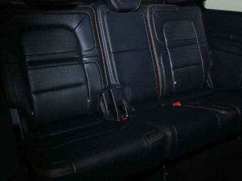 Certified 2023 Lincoln Navigator Black Label AWD/4WD image 38