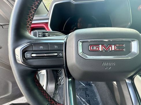 Used 2023 GMC Canyon AT4X image 17