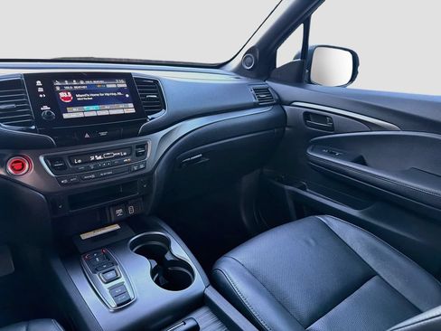 Certified 2023 Honda Passport EX-L image 21