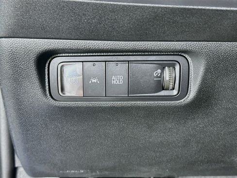 Used 2025 Honda Prologue Touring image 17