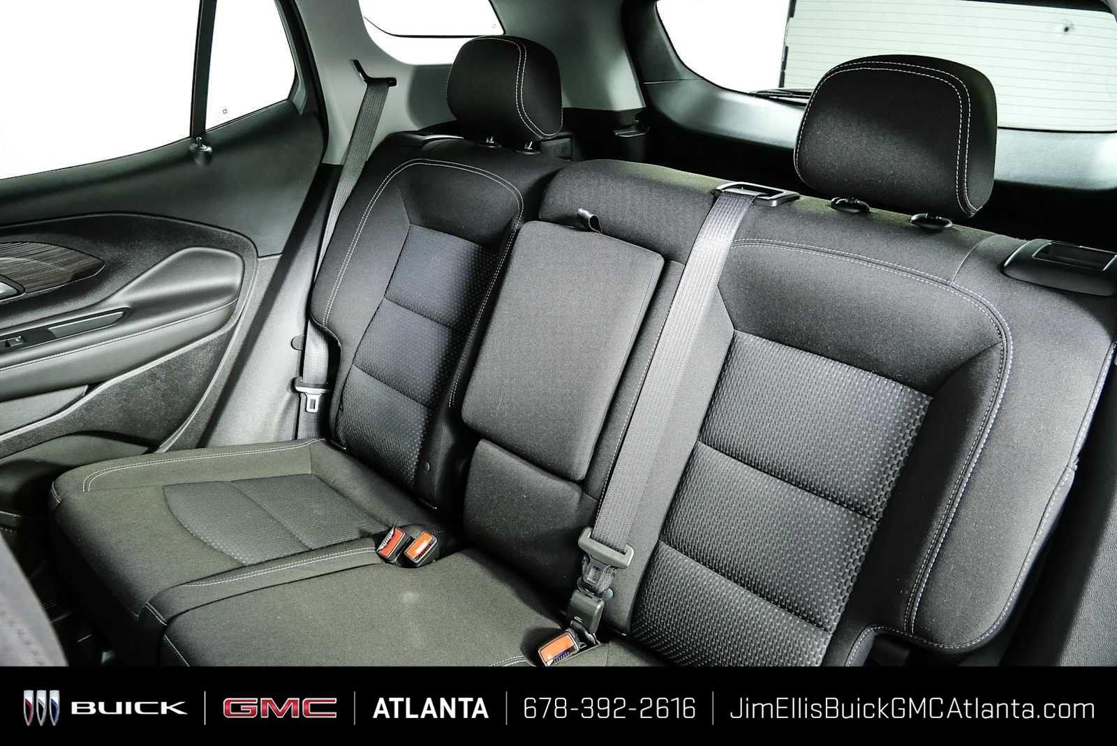 Used 2023 GMC Terrain SLE FWD image 18