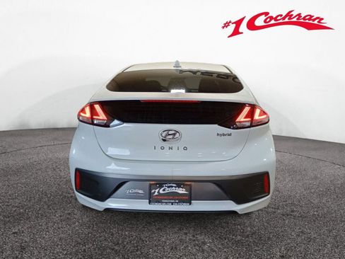 Used 2020 Hyundai Ioniq SEL image 6