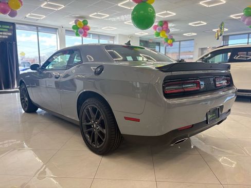 Used 2022 Dodge Challenger GT w/ Plus Package image 10