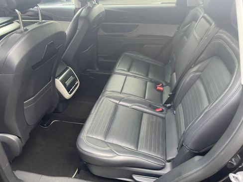 Used 2024 Lincoln Nautilus Reserve image 22