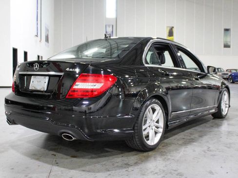 Used 2012 Mercedes-Benz C 300 4MATIC Sedan image 6