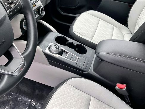 New 2026 Ford Escape Active image 8