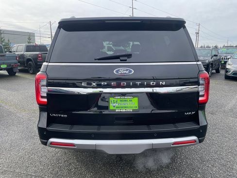 Used 2024 Ford Expedition Max Limited AWD/4WD image 5
