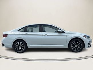 New 2026 Volkswagen Jetta SE FWD video 2