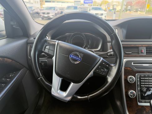 Used 2015 Volvo XC70 T6 image 20