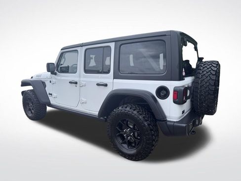 Used 2024 Jeep Wrangler Unlimited Sport AWD/4WD image 5