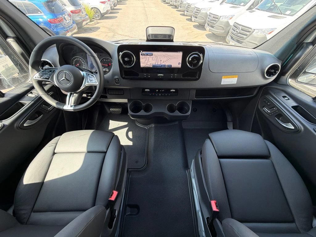 New 2026 Mercedes-Benz Sprinter 2500 image 26
