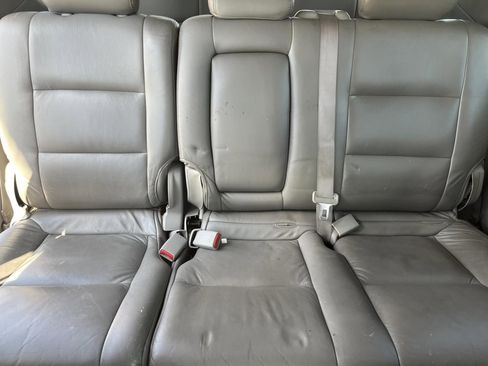 Used 2005 Toyota Sequoia SR5 image 35