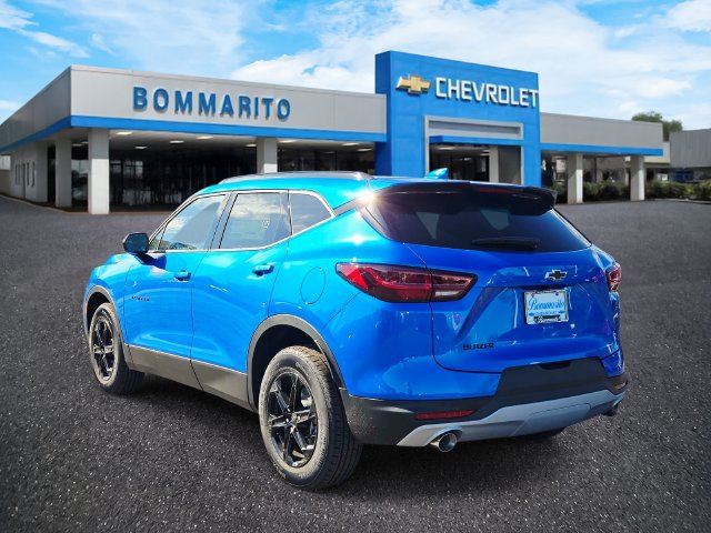 New 2026 Chevrolet Blazer LT w/ Convenience Package FWD image 3