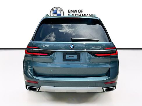 Certified 2025 BMW X7 xDrive40i w/ Premium Package AWD/4WD image 6