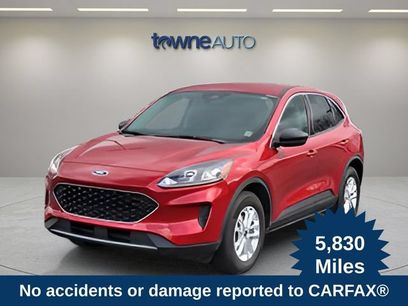 Used 2022 Ford Escape SE w/ Convenience Package