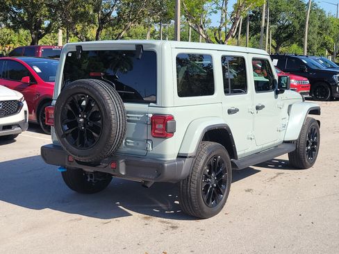 Used 2024 Jeep Wrangler Sahara w/ Technology Group AWD/4WD image 4