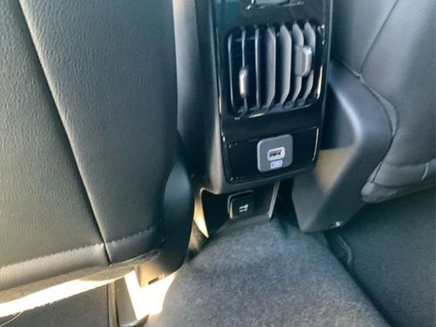 New 2026 Jeep Compass Latitude image 18