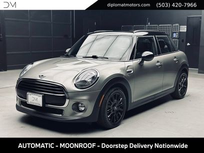 Used 2019 MINI Cooper 4-Door Hardtop w/ Signature Upholstery Package
