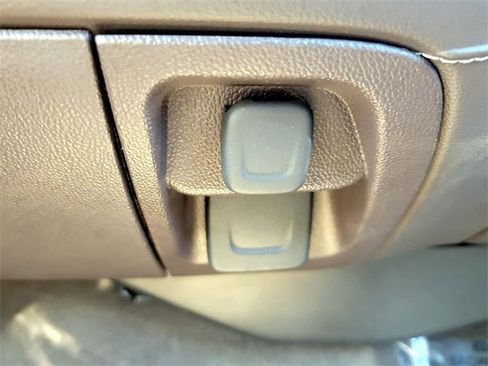 Used 2018 GMC Sierra 2500 SLT w/ Duramax Plus Package image 34