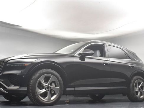 Used 2026 Genesis GV70 2.5T Advanced image 33