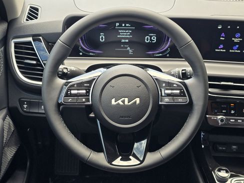 New 2026 Kia Seltos S AWD/4WD image 7