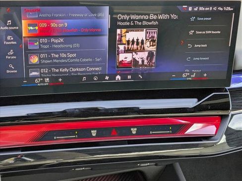 New 2026 BMW 550e xDrive w/ Premium Package image 13