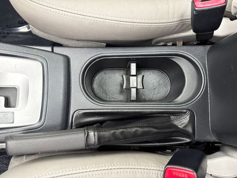 Used 2016 Subaru Forester 2.5i Limited image 31