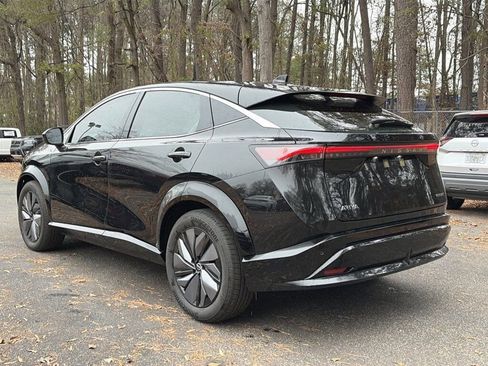 Certified 2023 Nissan Ariya FWD image 3