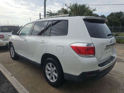 Used 2013 Toyota Highlander FWD image 8