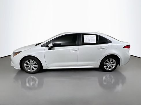 Used 2024 Toyota Corolla LE FWD image 9