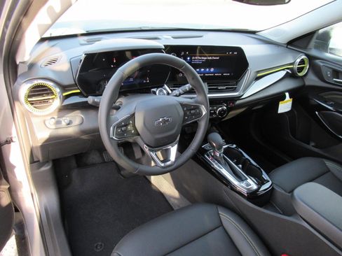 New 2026 Chevrolet Trax ACTIV w/ Sunroof Package image 15