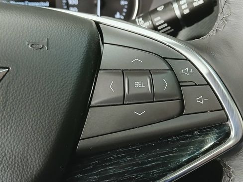 Used 2024 Cadillac XT5 Premium Luxury AWD/4WD image 30