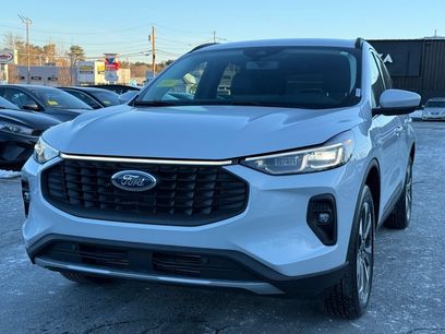 Used 2025 Ford Escape Platinum