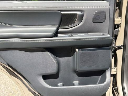 New 2026 Ford Expedition Platinum AWD/4WD image 22