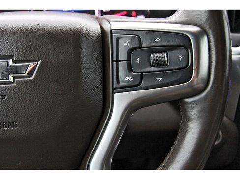 Used 2019 Chevrolet Silverado 1500 LT Trail Boss AWD/4WD image 19
