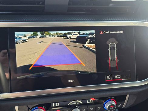 New 2025 Audi Q3 2.0T Premium image 33