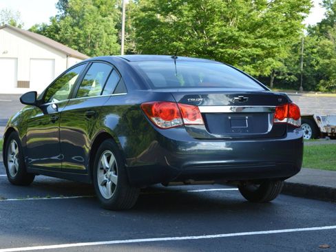 Used 2014 Chevrolet Cruze LT FWD image 7